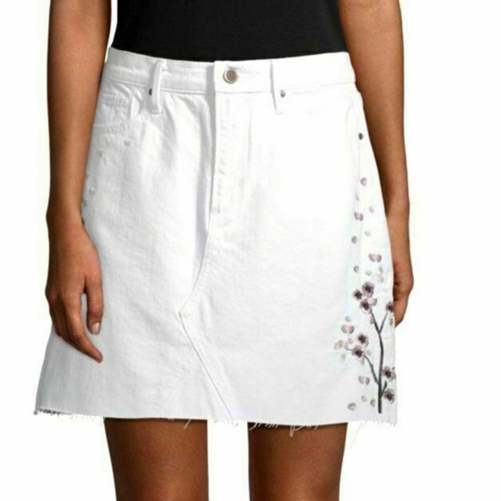 Driftwood Stef Floral Embroidered White Denim 29